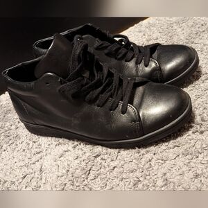 Black Low Top Sneaker (Linder NYC)